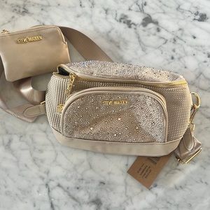NWT Steve Madden cross body bag belt